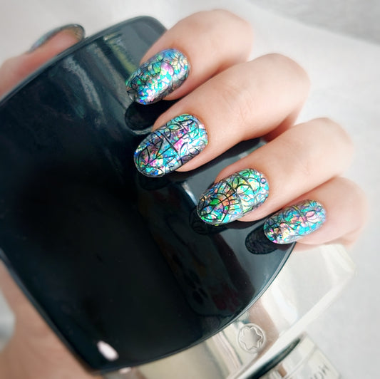 Stained Glass Window – Medium Rounded 19mm