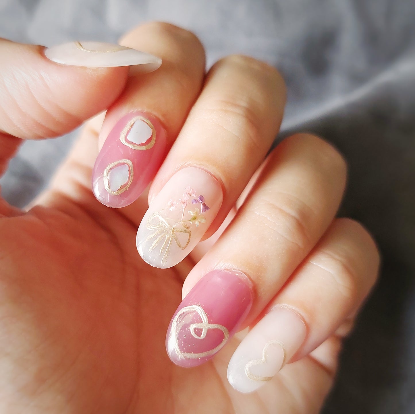 Pressed Botanicals – Medium Rounded 19mm