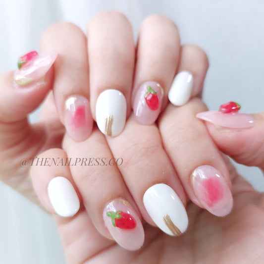 Blushing Strawberry Dreams – Short Rounded 17mm