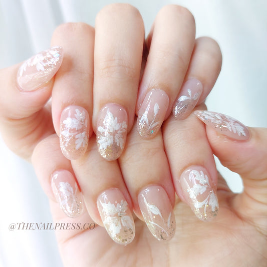 Shimmering Foliage – Kids Nails | Medium Rounded 19mm