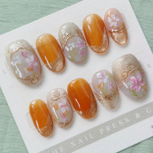 Floral Caramel Kiss – Medium Oval Rounded 19mm