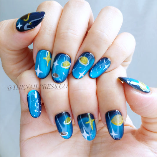 Planetary Glow – Medium Oval Rounded 19mm