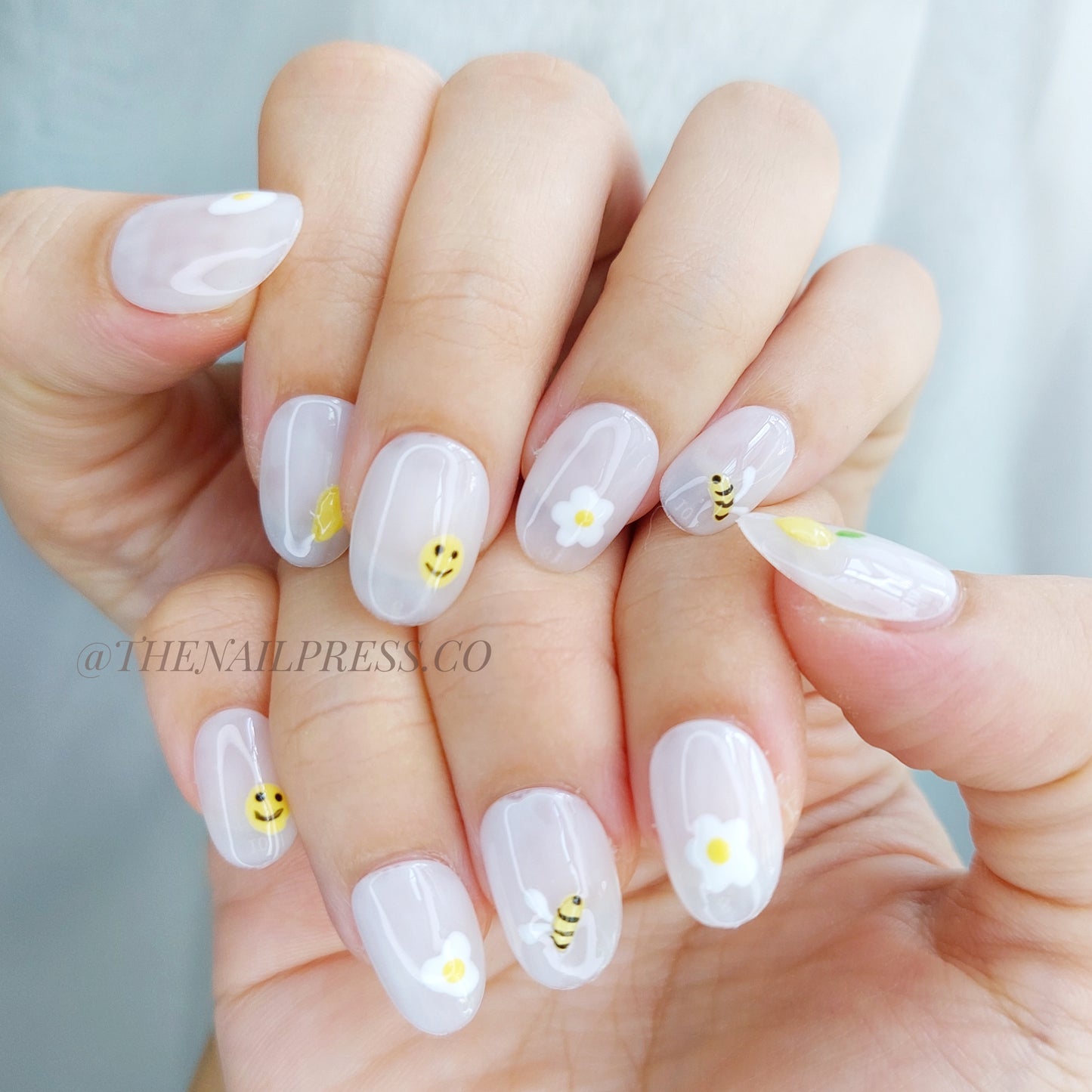 Tiny Yellow Joys – Short Rounded 17mm