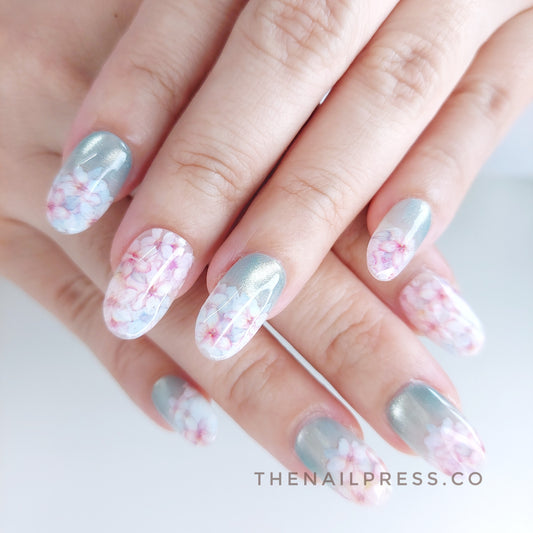 Breezy Bouquet – Medium Oval Rounded 19mm