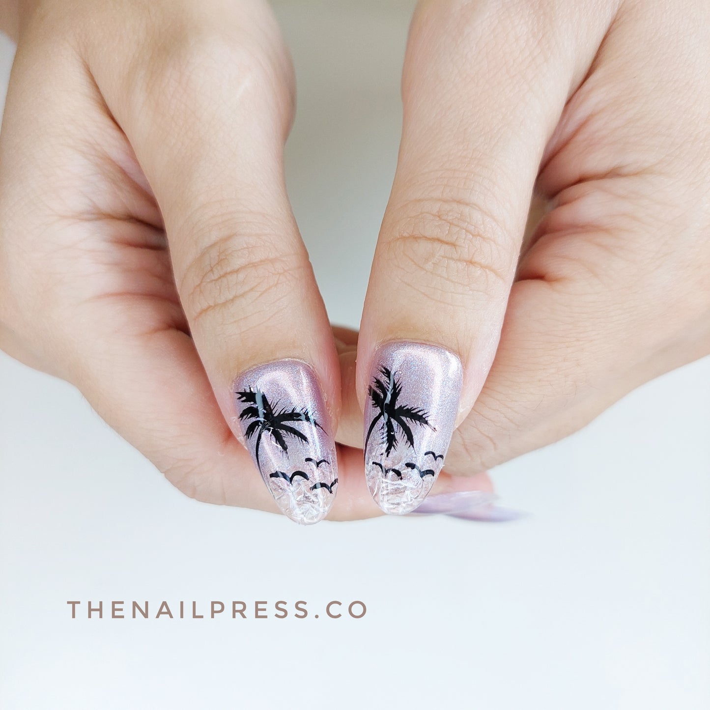 Twilight Tropics – Medium Oval 24mm