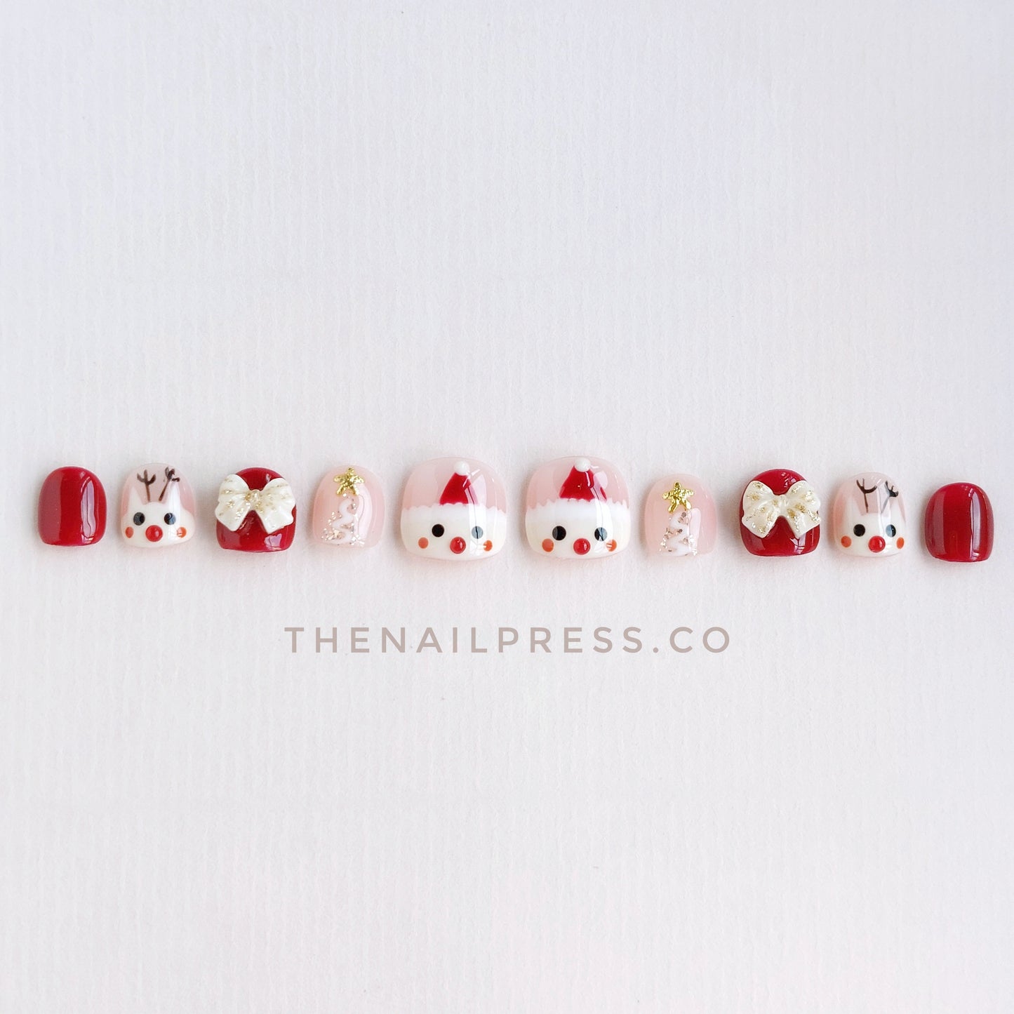 Santa's Little Helpers – Kids Nails