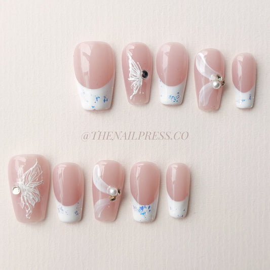 Flutter Elegance – Short Coffin 20mm