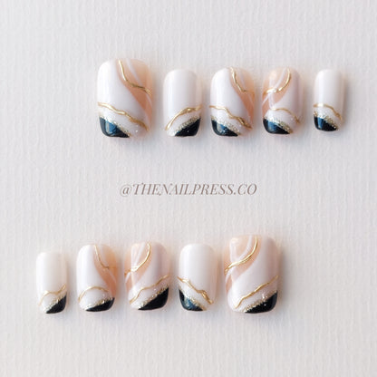 Noir Sophistication – Short Square 17mm