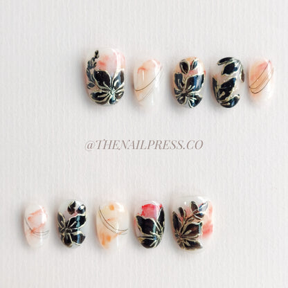 Ebony Bloom Symphony – Short Rounded 17mm