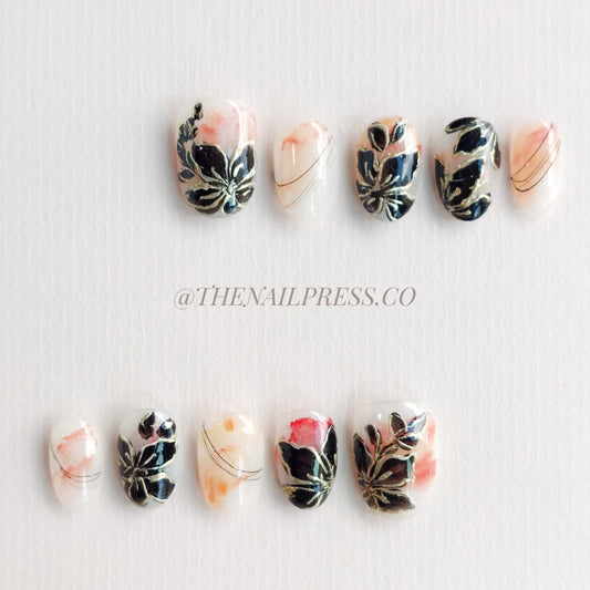 Ebony Bloom Symphony – Short Rounded 17mm