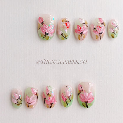 Lotus in Full Bloom – Short Rounded 17mm