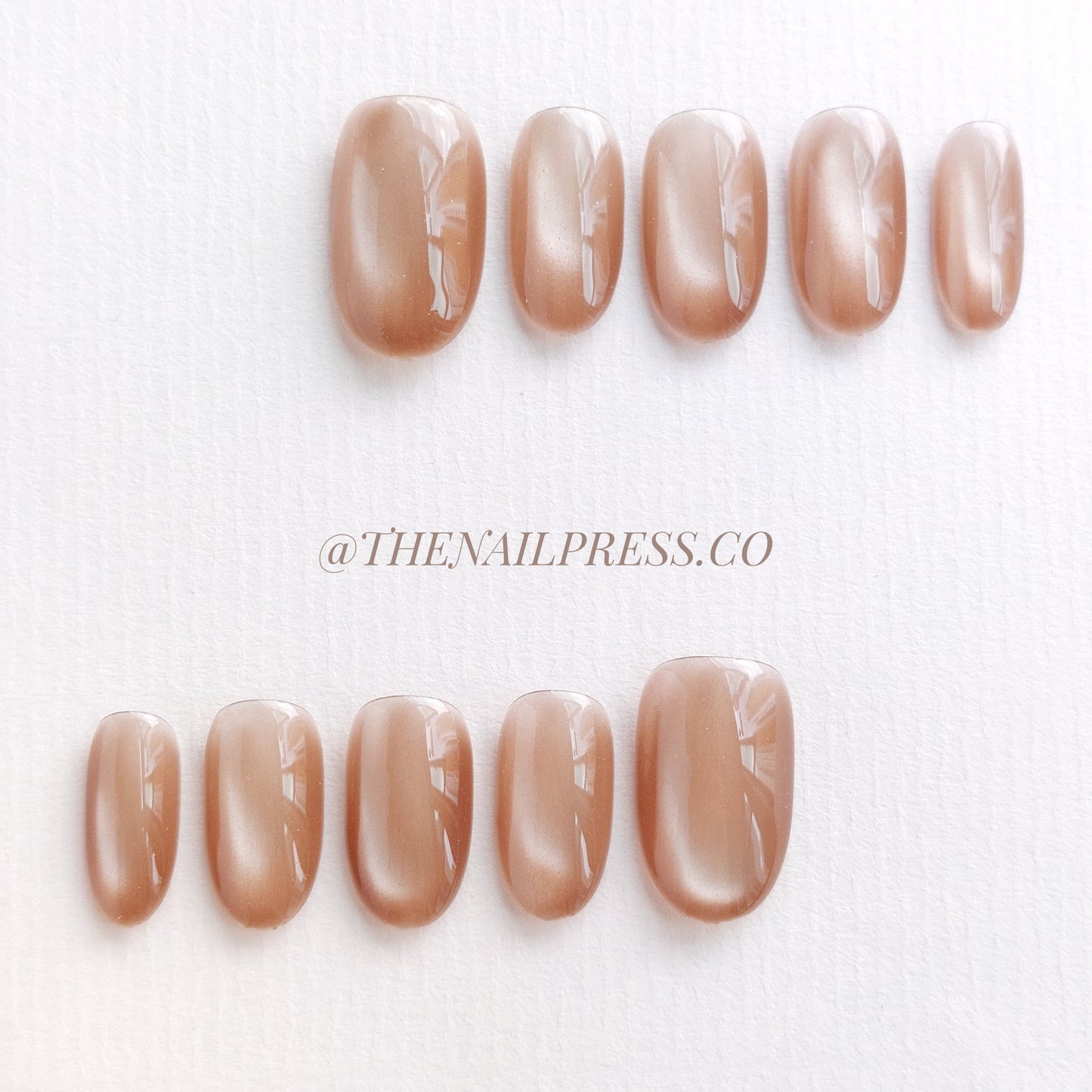 Maple Glaze Cat-Eye – Medium Oval Rounded 19mm