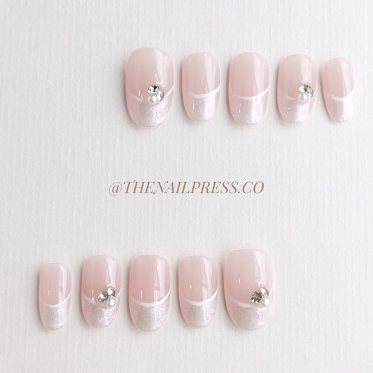 Glimmer & Gems – Medium Oval Rounded 19mm