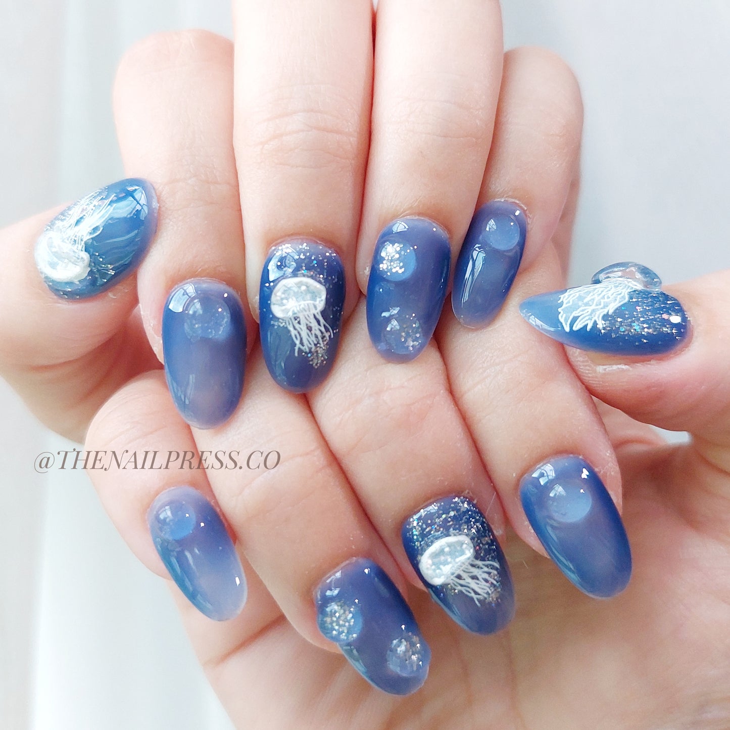 Deep Sea Jellyfish – Medium Rounded 19mm