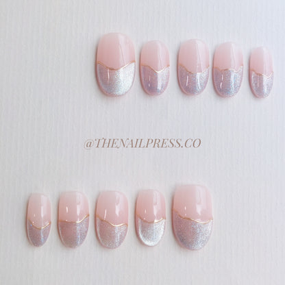 Iridescent Lilac Tips – Medium Oval Rounded 19mm