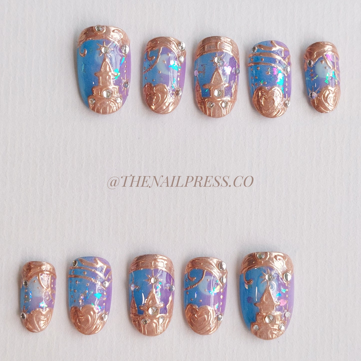 Aurora's Enchanted Castle – Medium Rounded 19mm