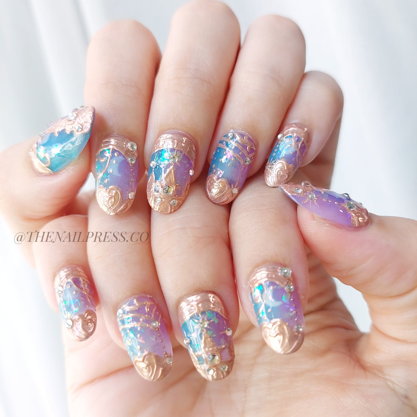 Aurora's Enchanted Castle – Medium Rounded 19mm