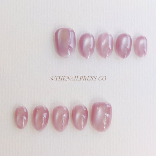 Dusty Pink Cat-Eye – Short Rounded 17mm