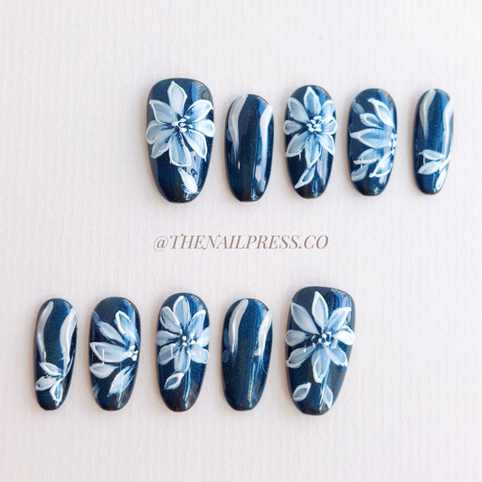 Nightfall Flowers – Medium Oval 24mm