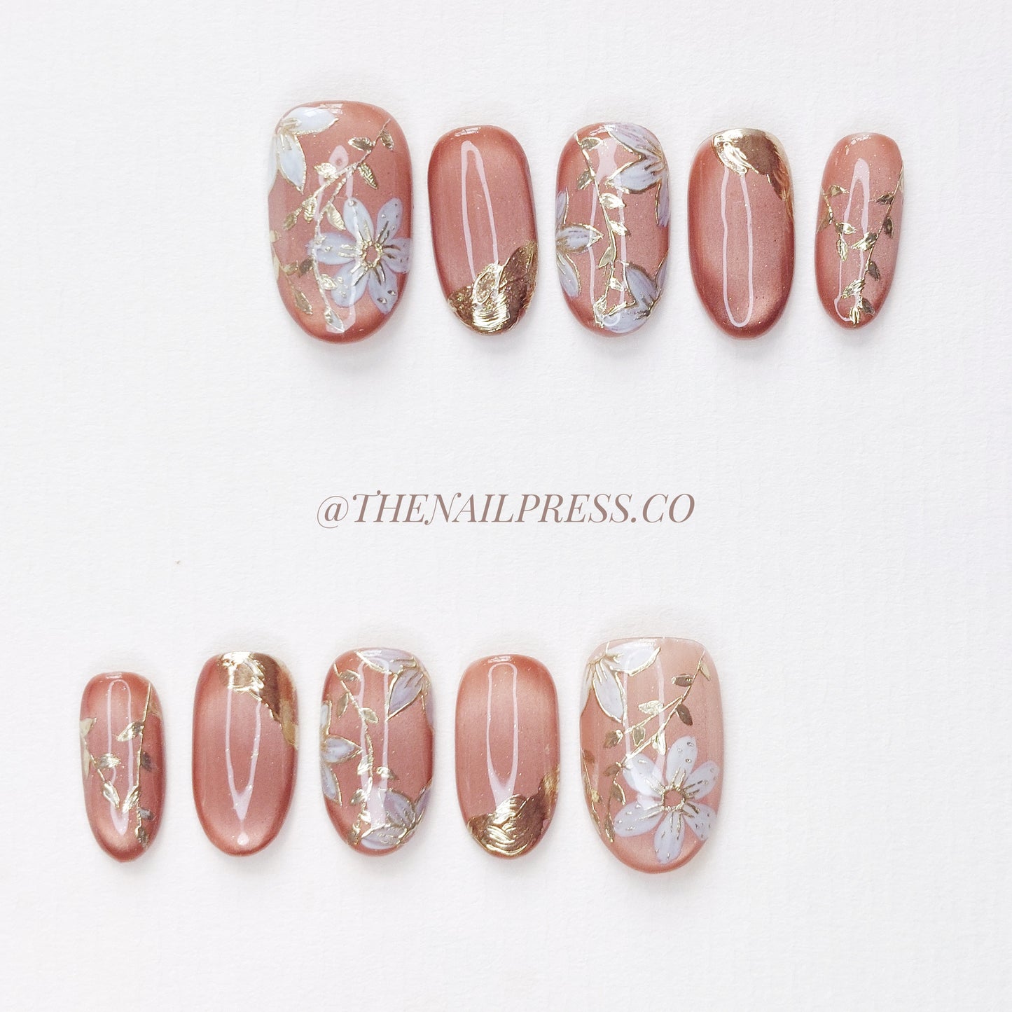 Burnt Amber Bloom – Medium Oval Rounded 19mm