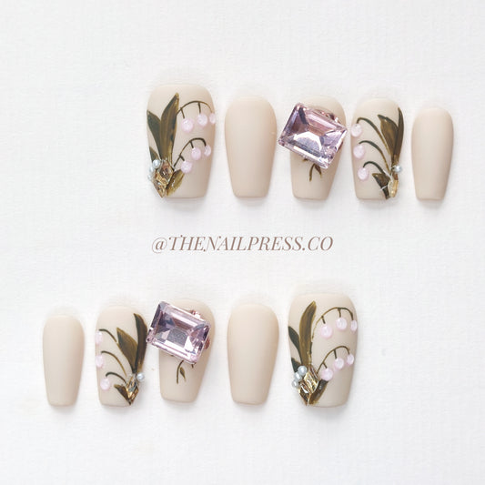 Bare Beauty Bellflowers – Short Coffin 20mm