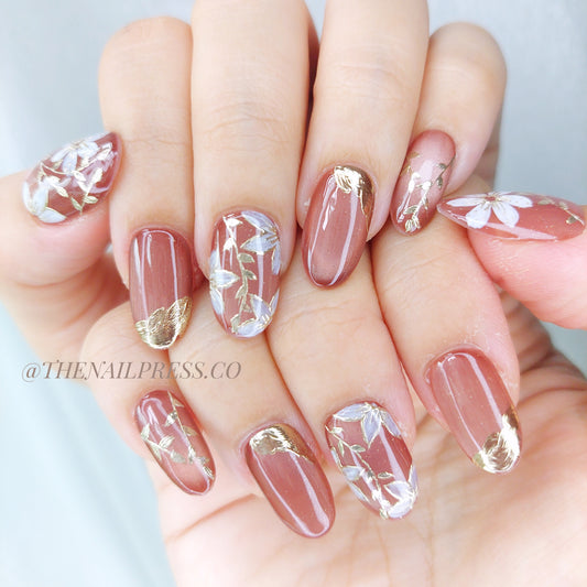 Burnt Amber Bloom – Medium Oval Rounded 19mm