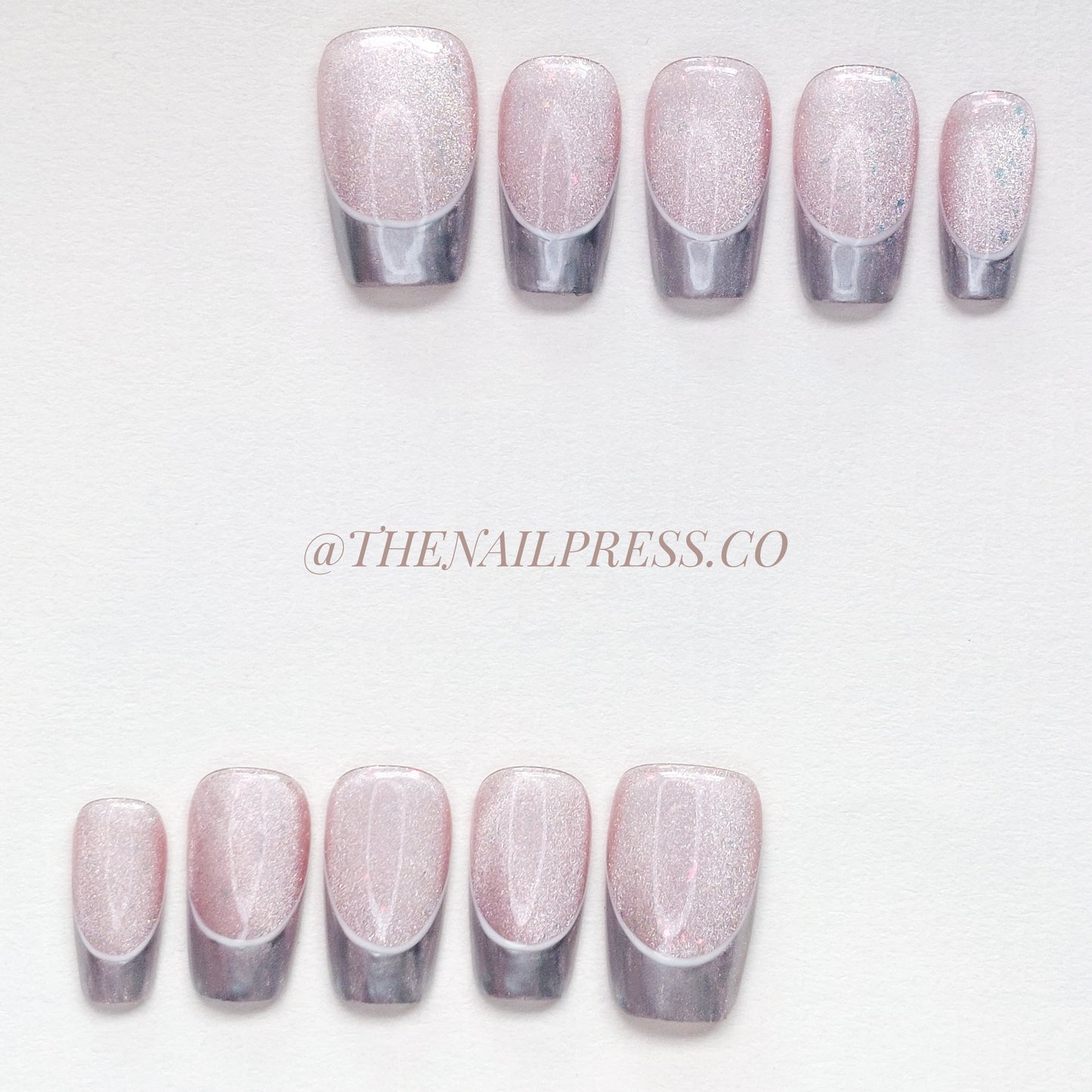 Mirrored Edge – Medium Square 19mm