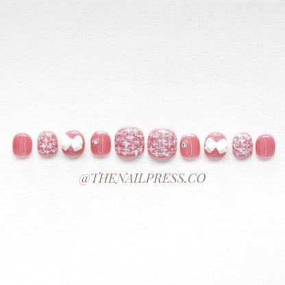 Rosy Bow Weave – Kids Nails | Short Square 17mm