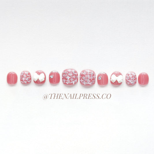 Rosy Bow Weave – Kids Nails | Short Square 17mm