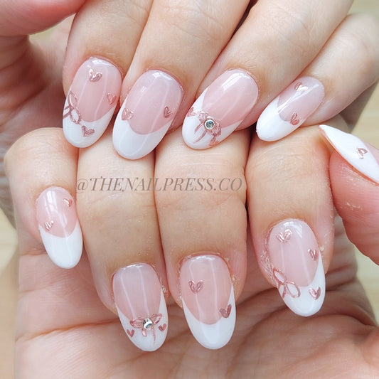 Adorned in Love – Medium Oval Rounded 19mm