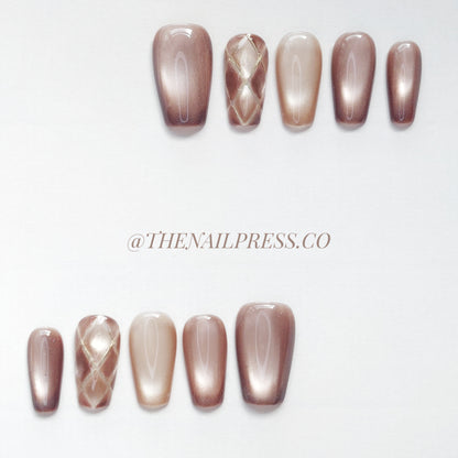 Grid of Glam – Short Coffin 20mm