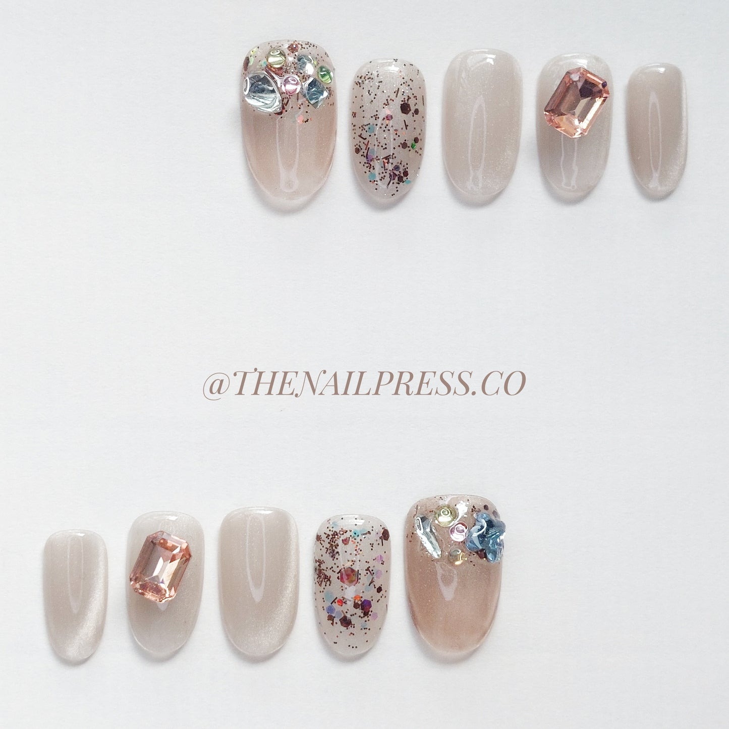 Dazzling Glow – Medium Rounded 19mm