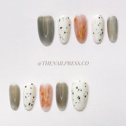 Urban Terrazzo – Short Oval 21mm