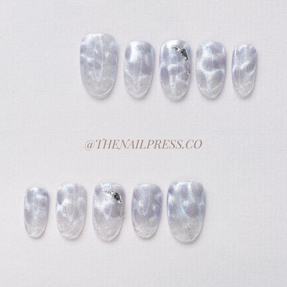 Aquatic Glow – Medium Rounded 19mm