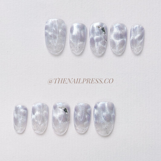 Aquatic Glow – Medium Rounded 19mm