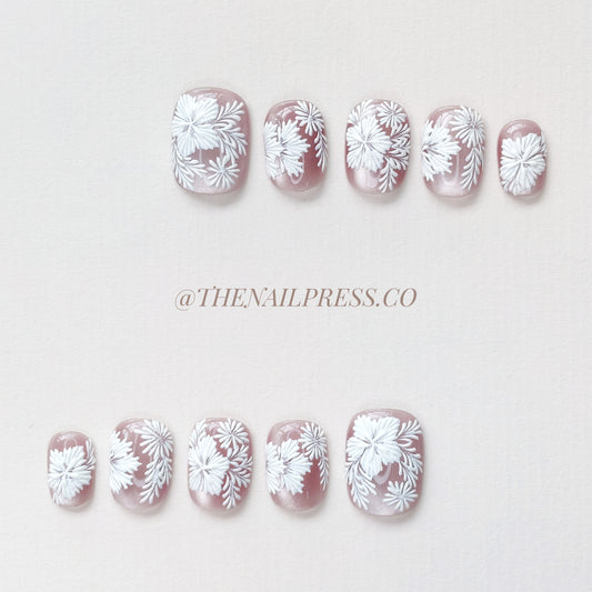 Blush Lace Dream – Short Squoval 16mm