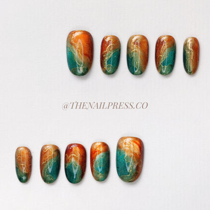 Mystique Oasis – Medium Oval Rounded 19mm