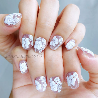 Blush Lace Dream – Short Squoval 16mm