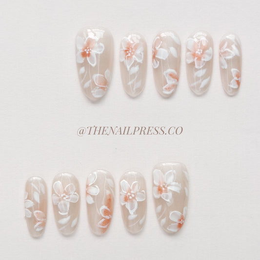 Floral Allure – Medium Oval 24mm