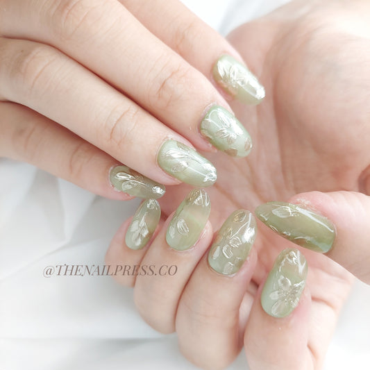 Foiled Flora – Medium Oval Rounded 19mm