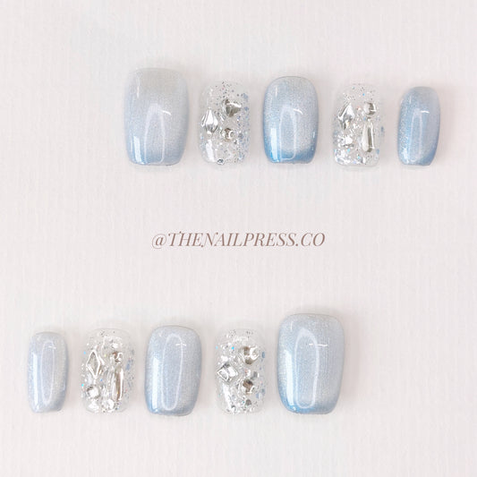 Crystal Frost – Short Square 17mm