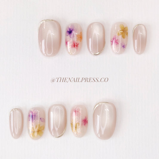 Glowy Bloom – Medium Oval Rounded 19mm