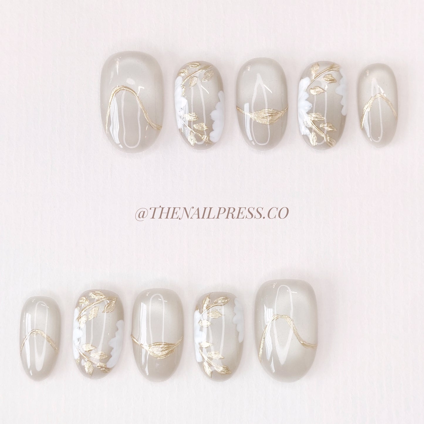 Champagne Glow – Medium Oval Rounded 19mm