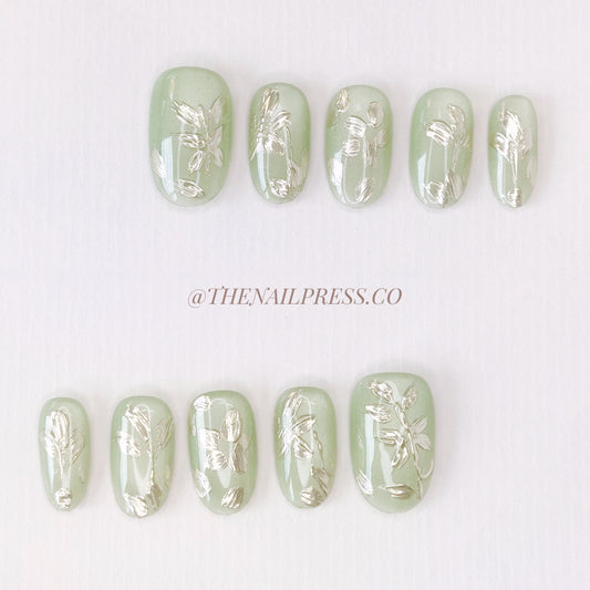 Foiled Flora – Medium Oval Rounded 19mm