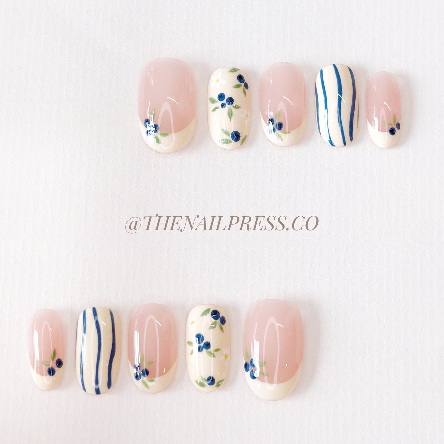 Petit Berry – Medium Oval Rounded 19mm