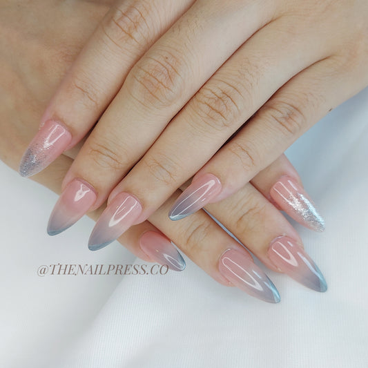 Silver Lining – Medium Almond 26mm