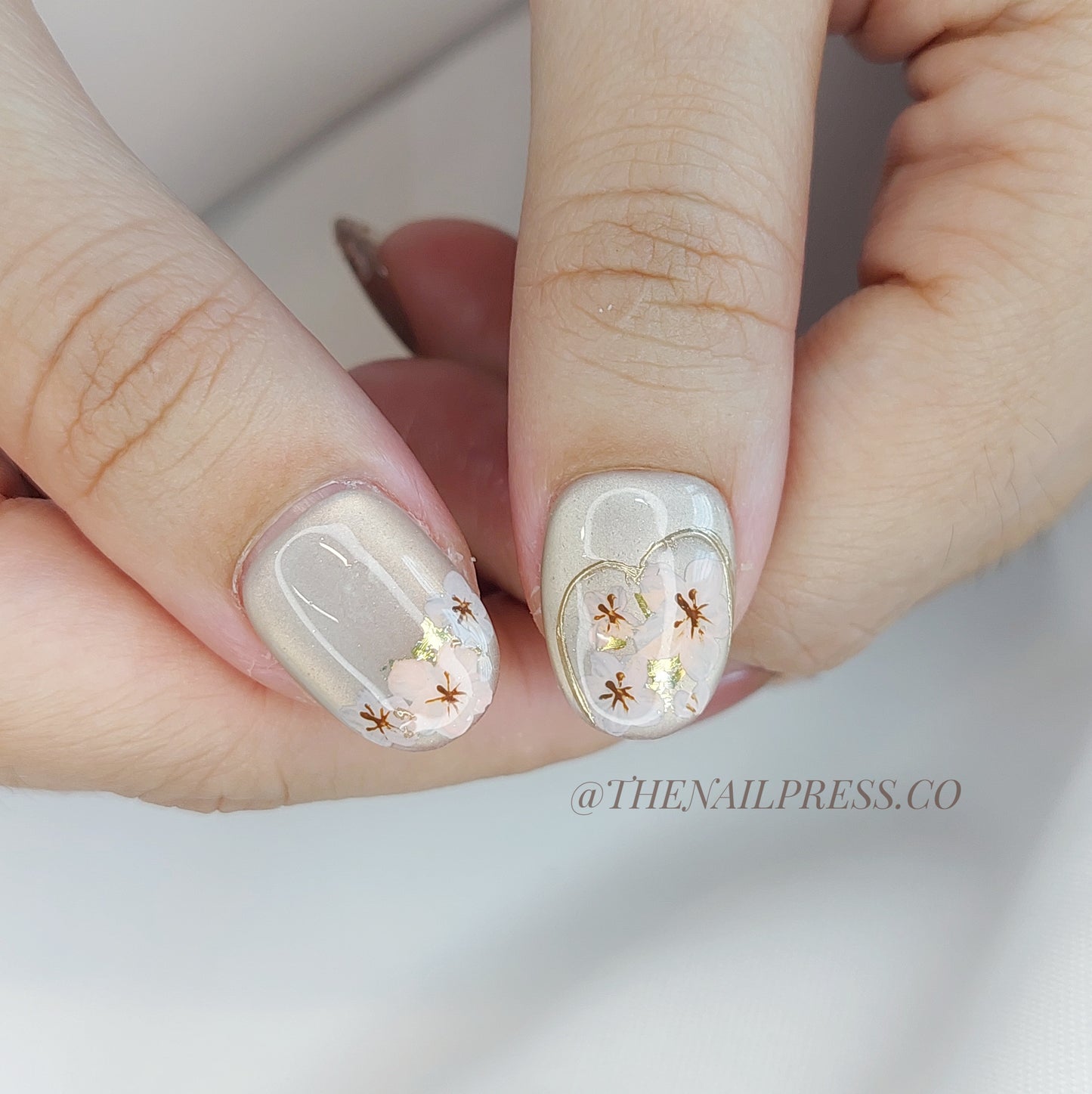 Blush of Spring – Short Rounded 17mm