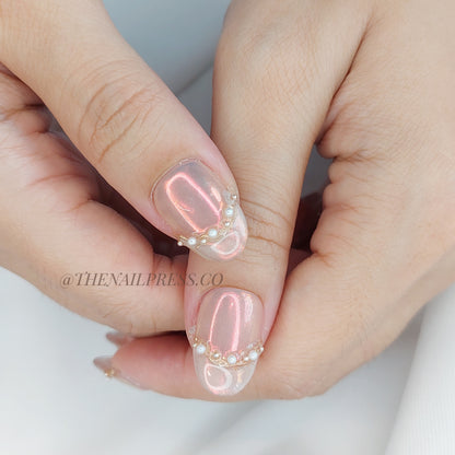 Pretty in Pearl – Medium Oval Rounded 19mm