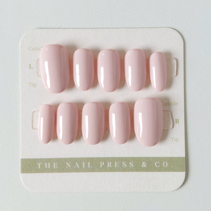 Nude Pink – Short Almond 20mm | Medium Oval Rounded 19mm