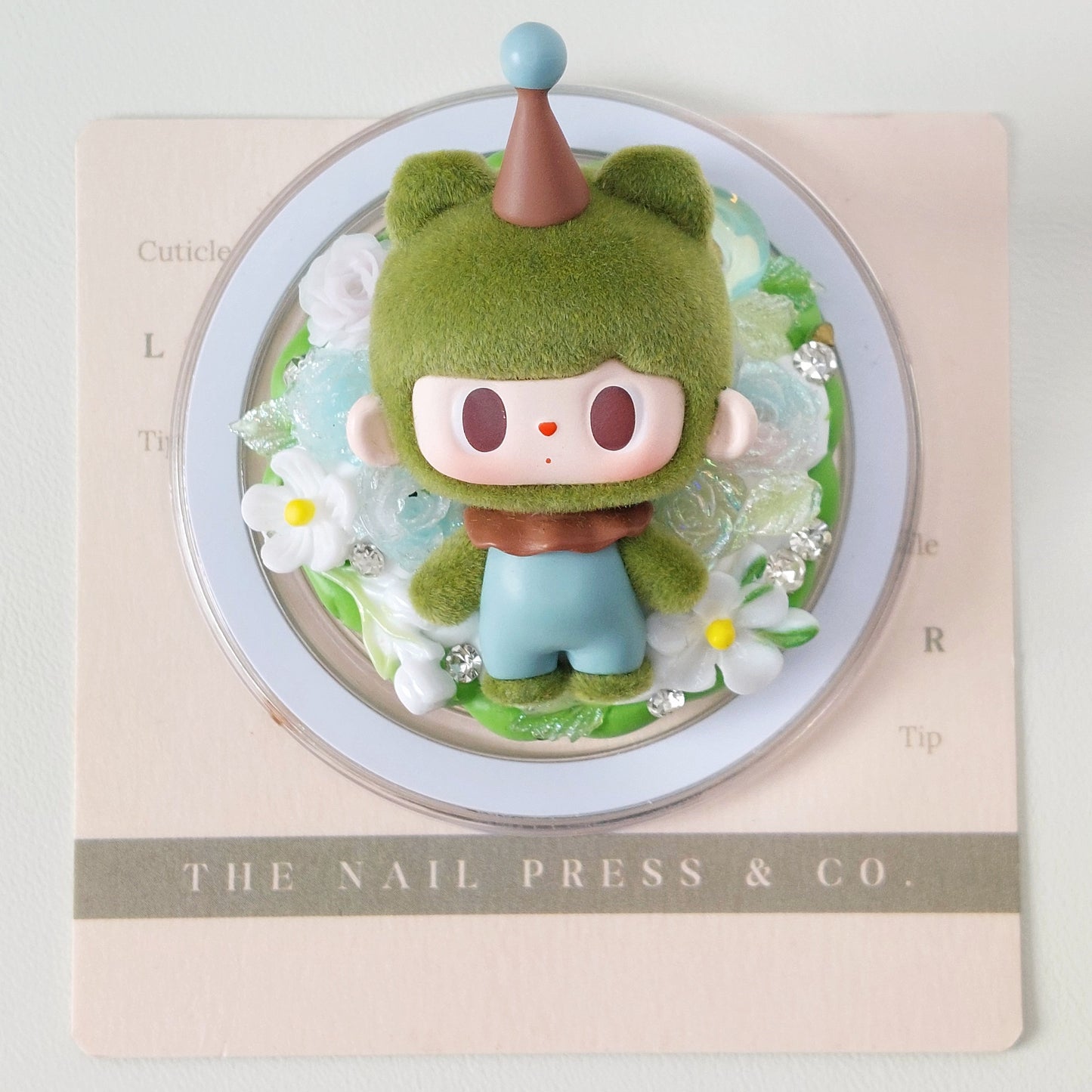 Pop Socket | Fuzzy Grass – Wonderland Series